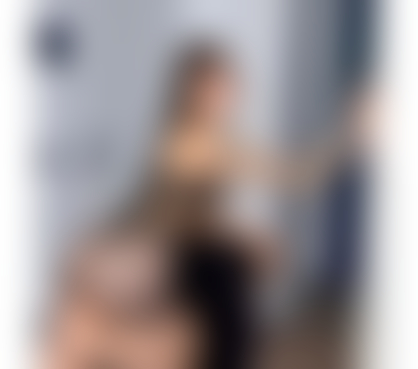 Escorts South East London Plumstead - South East London - Photos for 🚨SEXY PETITE GIRL 🩷 VERY GOOD SERVICES 😘 JULY